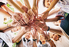 Hand stapel van Happy Group