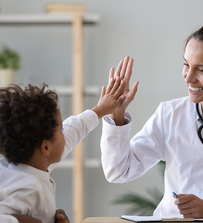 Médecin et enfant