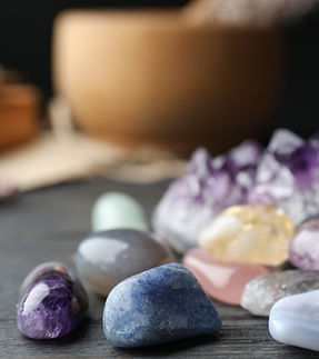 Verschiedene polierte Steine