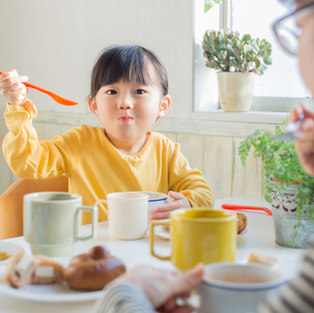 Weaning & Fussy Eaters