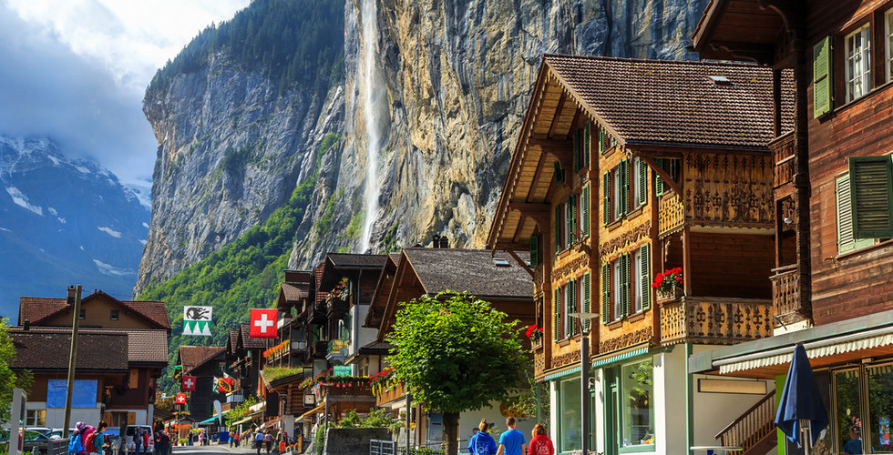 Interlaken, Jungfraujoch, Mount Titlis, Lucerne, Switzerland