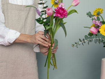 Easy Feng Shui for Any Home: How Flowers Can Transform Your Space