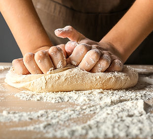 Impastare la pasta di pane