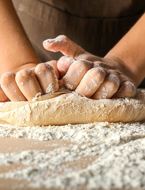 Amasar masa de pan