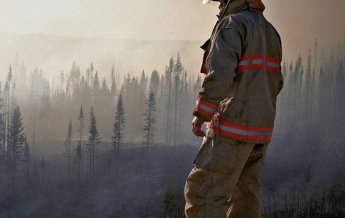 Microgrid providing backup power during wildfire shutoffs