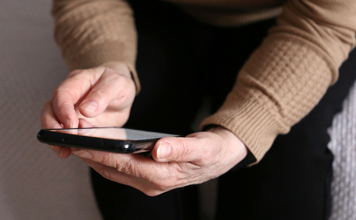 Aprendiendo a usar el teléfono inteligente