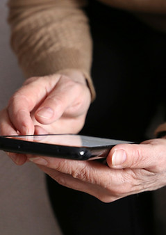 Learning to use smartphone