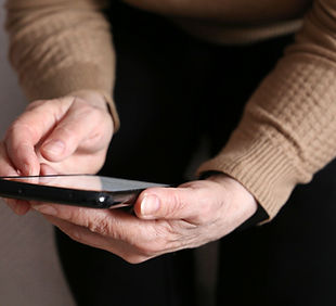 スマートフォンの使い方を学ぶ
