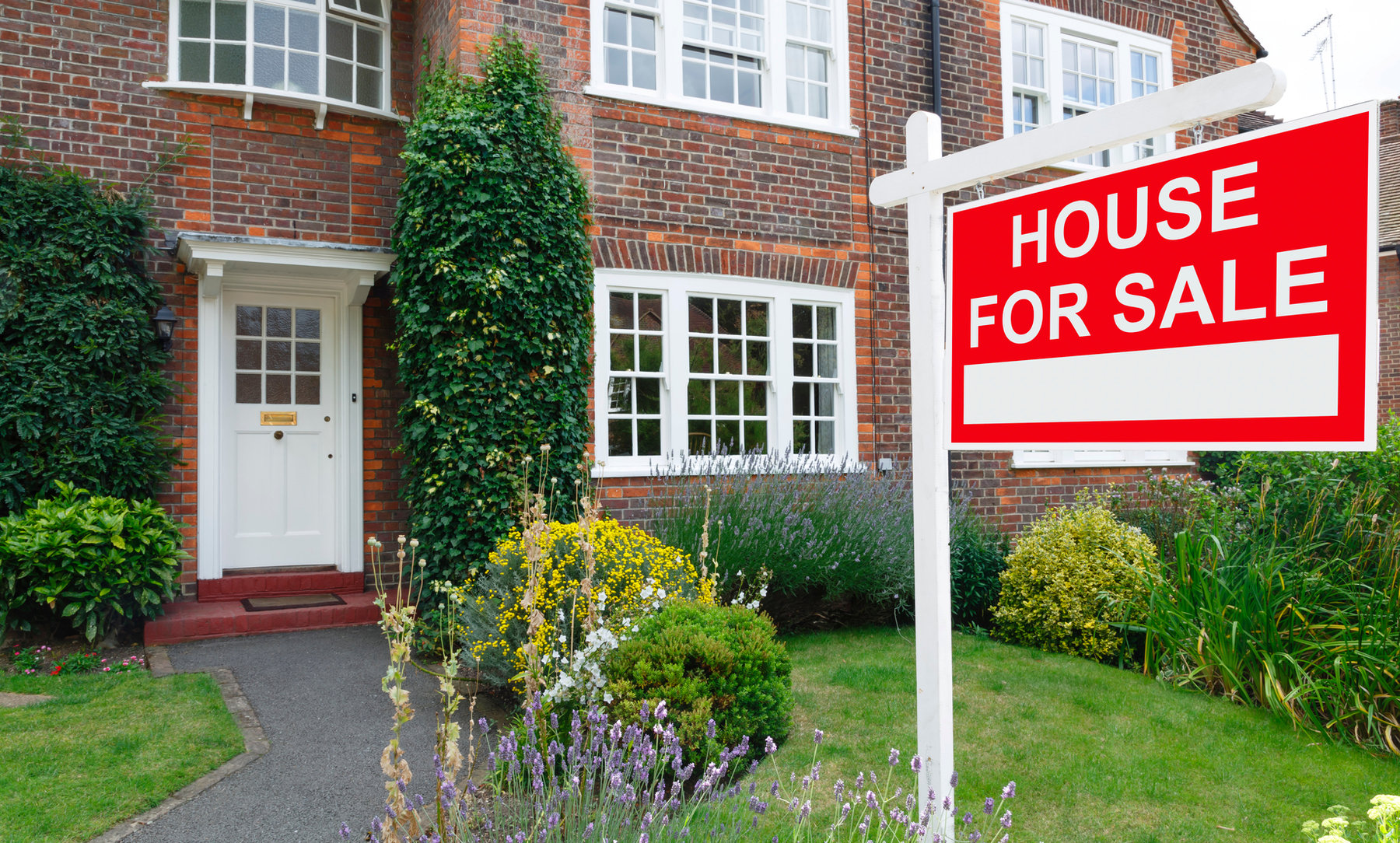 First-time buyers paying as much as £73k more to get on the ladder since the market reopened