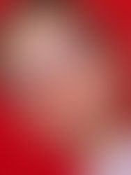 Chica joven con maquillaje creativo