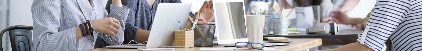 Ofrecemos
Soluciones B2B, Análisis de Big Data y Aplicaciones de Software a la medida.
Soluciones B2B, Análisis de Big Data, y Aplicaciones de Software a la medida.