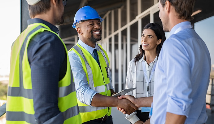 Engineers_Meeting_Clients