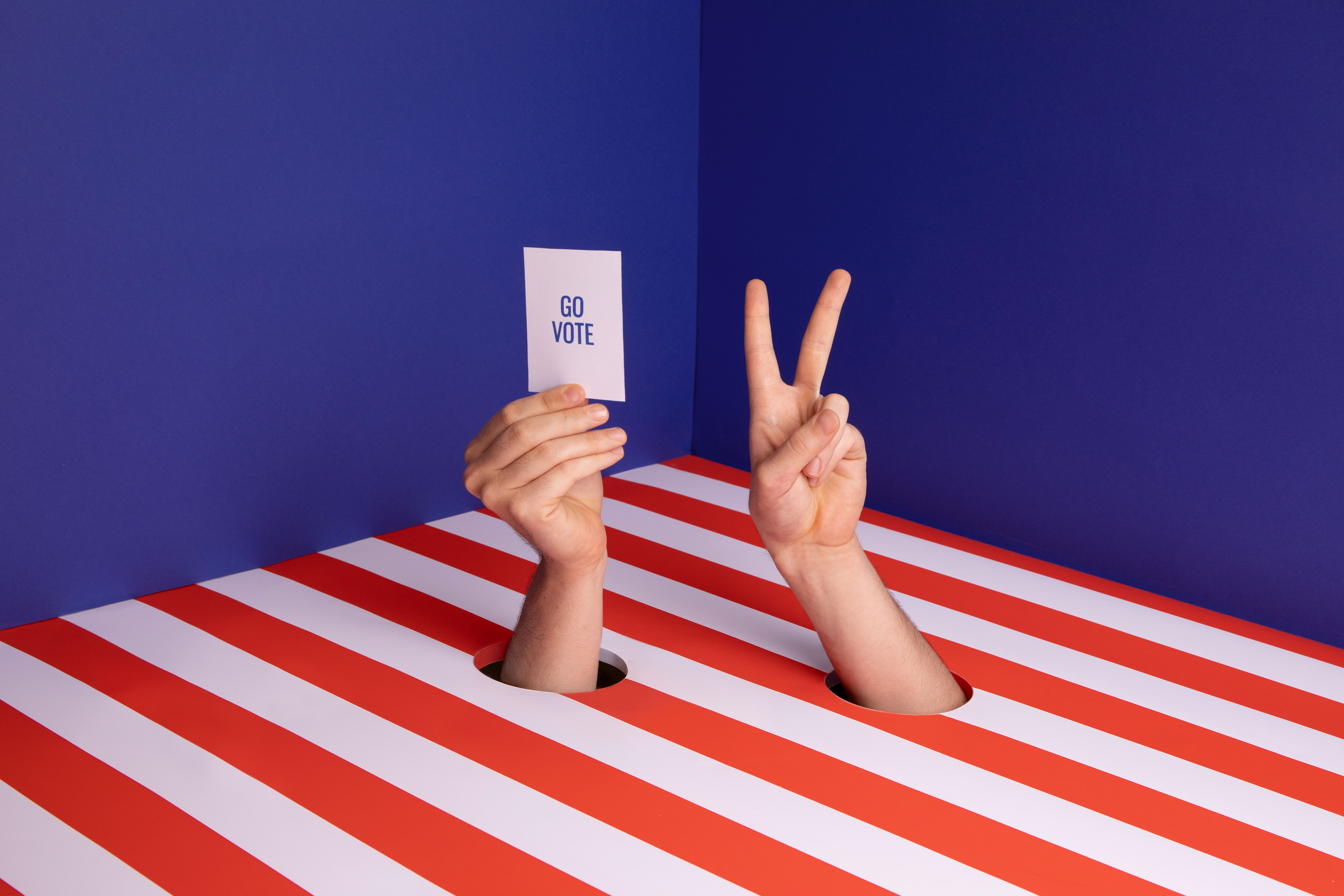 Tue-Sun 3:00 PM - 1:00 AM