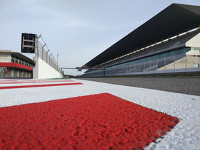 ラスベガスF1グランプリは壁中の秘密