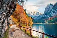 Randonnée d’automne au bord du lac