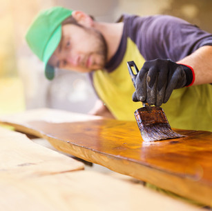 Holz lackieren
