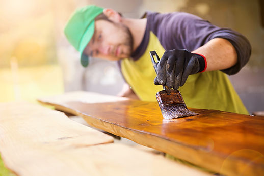Holz lackieren