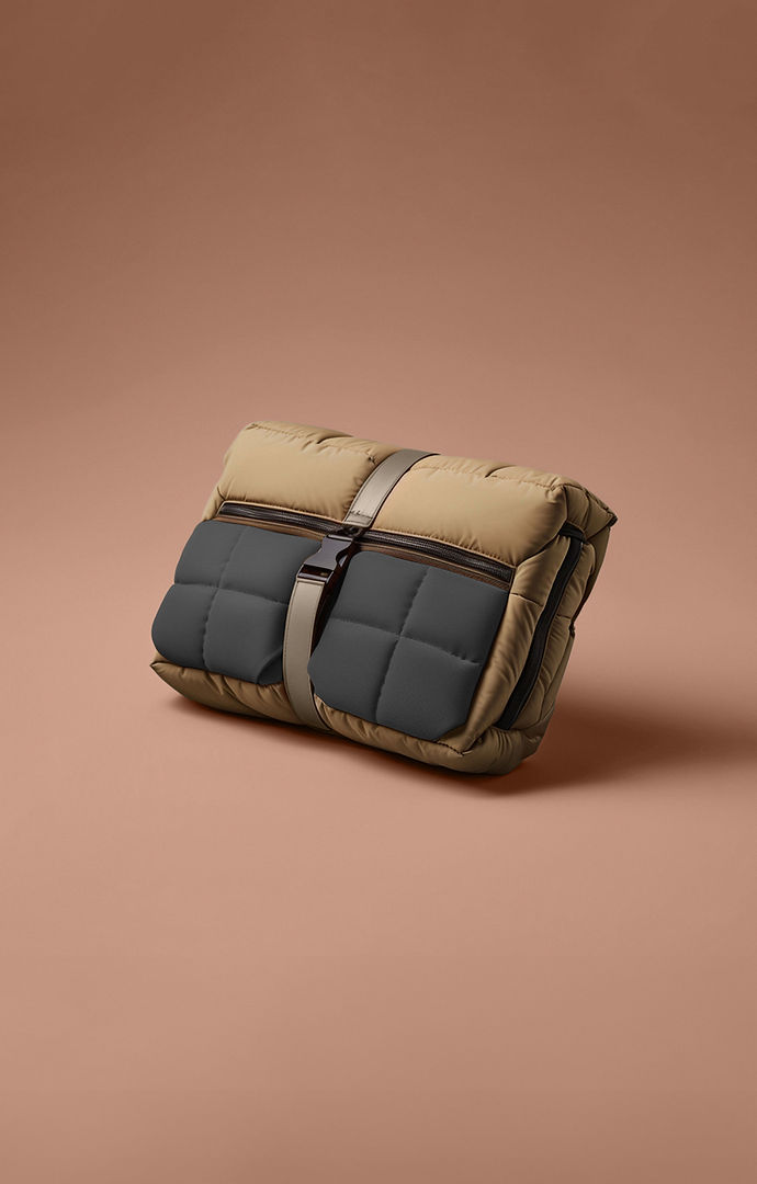 Puffer Jacket Bag Design