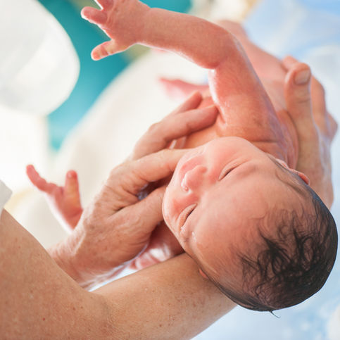 Newborn Sleep Schedules & Navigating Newborn Sleep