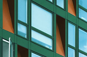 External window mastic sealant completed with silicone