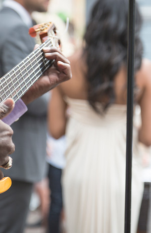 chanteuse Guitariste lors d'un événement casablanca