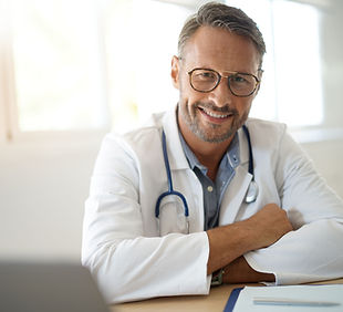 Médico masculino