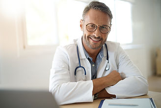 Homme médecin