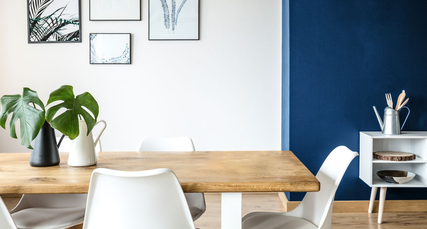 Pictures on the Wall