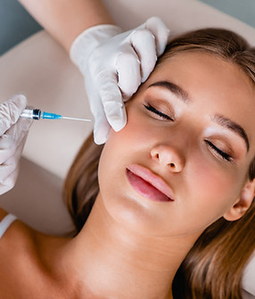 Hudföryngring med skinbooster