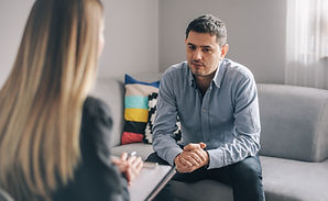 Therapist providing online counseling to a patient in Ohio who uses Medicaid and CareSource.