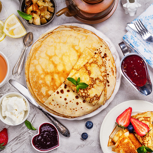 Blini ukrainien avec confiture