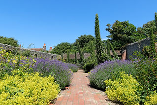 Kiplings Gardens were once part of The Elms, where Rudyard Kipling lived from 1897 to 1902