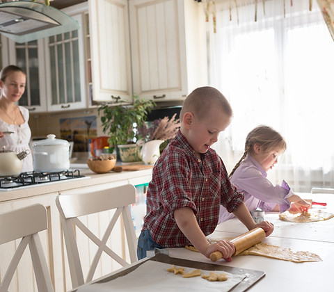 Children in the kitchen