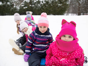 21 Best Spots for Snow Tubing, Sledding, and Snow Play Near Los Angeles! 