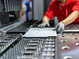 Common Mistakes When Manufacturing Hardware in Asia