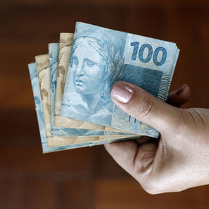 Como garantir a comissão do corretor de imóveis no caso de arrependimento