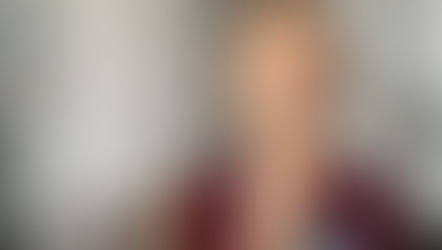 Premières règles féminines