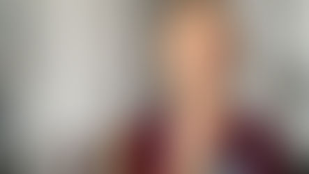 Premières règles féminines