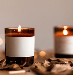 andles with dried leaves