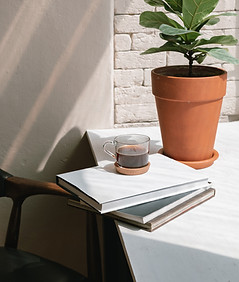 Reading Table