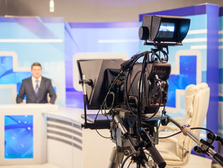 SALON DAVINCI APRIL 24, 2020