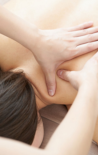 Massage des épaules