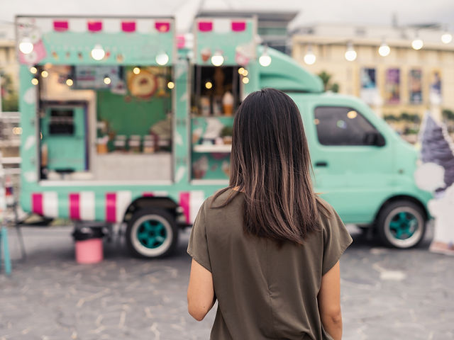THE BUBBLE BUZZ - Cape Coral, Florida - Food Trucks - Restaurant