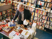 David vs Goliath, Secondhand bookshops fight off digital sellers