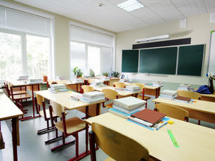 Smart Classroom Solutions : Transforming Education with Cutting-Edge Technology