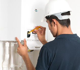 Technical service staff who control the boiler installation