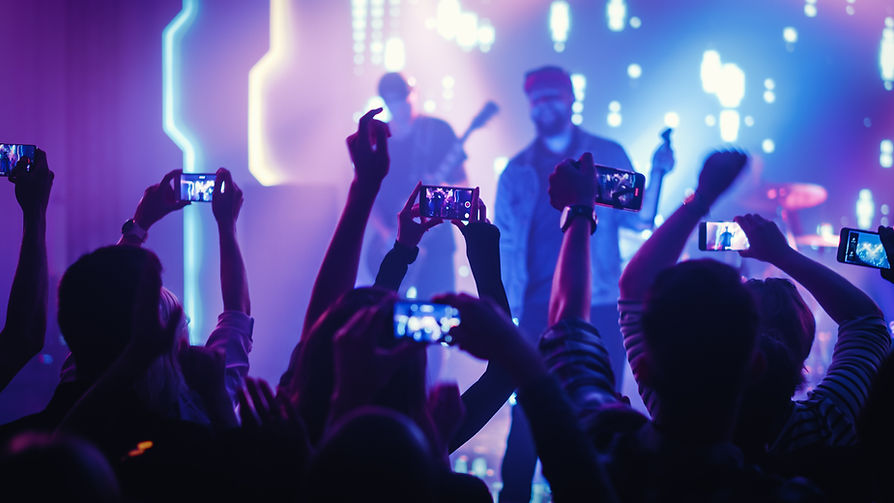 Concert front rows