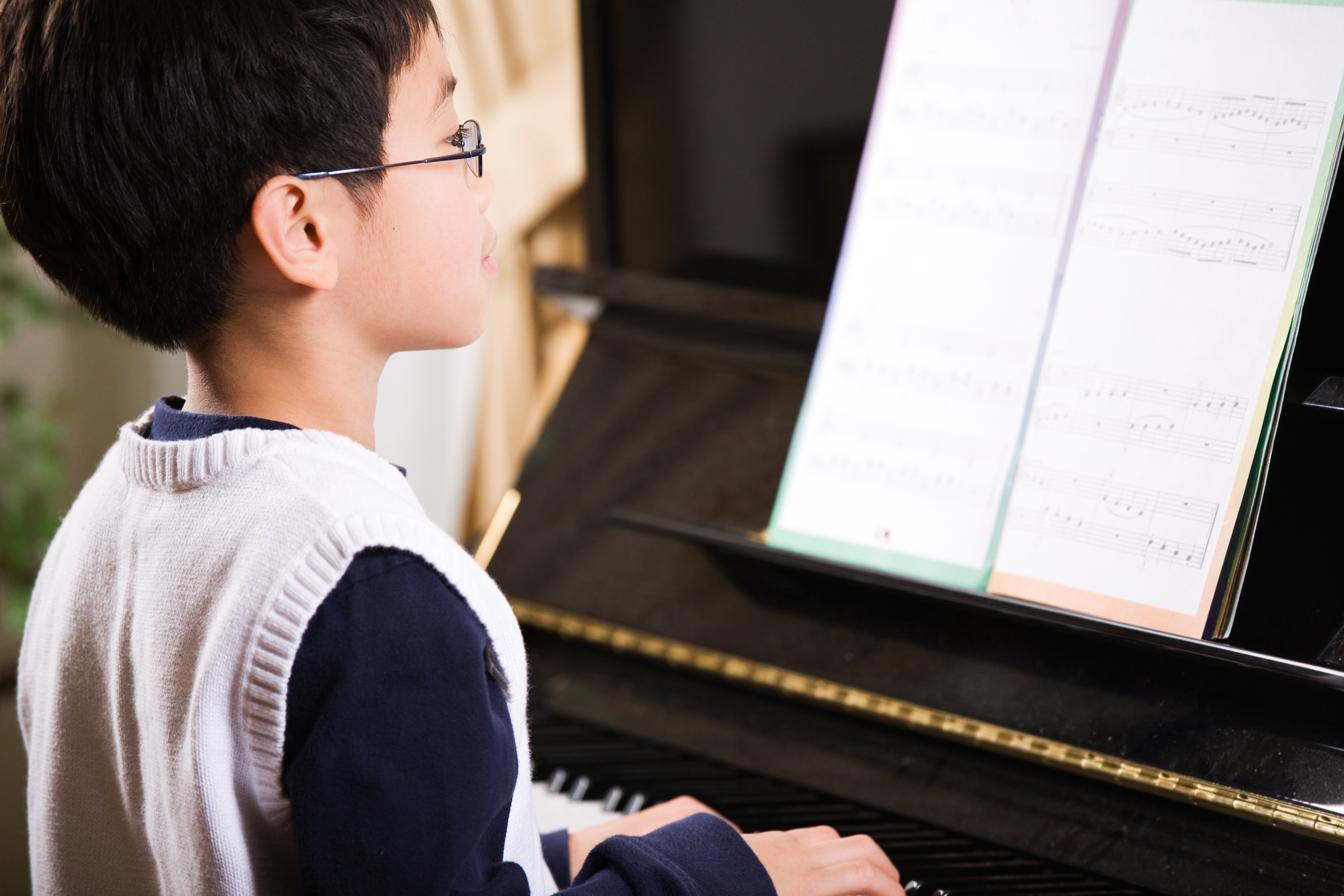 How Music Lessons Help Kids Build Confidence (Even Off the Stage)