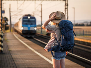 Viajar en Tren: una oportunidad para ir lento y disfrutar del momento presente