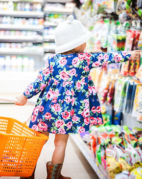 Compras para crianças na mercearia